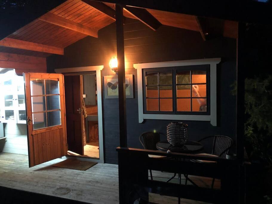 Unique Tiny House Near 3 Peaks - The Zedshed Apartment Bentham ภายนอก รูปภาพ