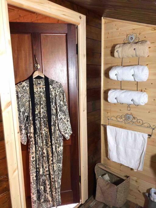 Unique Tiny House Near 3 Peaks - The Zedshed Apartment Bentham ภายนอก รูปภาพ