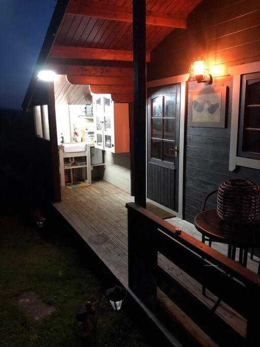 Unique Tiny House Near 3 Peaks - The Zedshed Apartment Bentham ภายนอก รูปภาพ